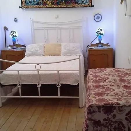 Vakantiehuis Xenios Zeus Khalkíon