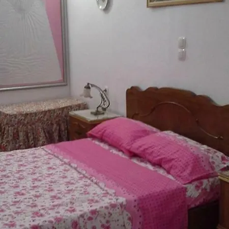 Vakantiehuis Xenios Zeus Khalkíon